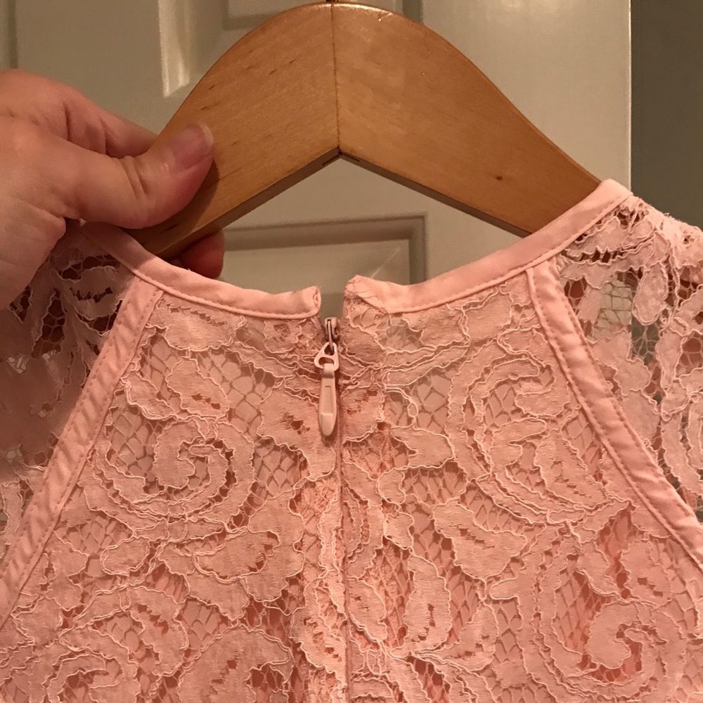 Cap sleeve pink lace fit and flare midi dress - Picture 5 of 6